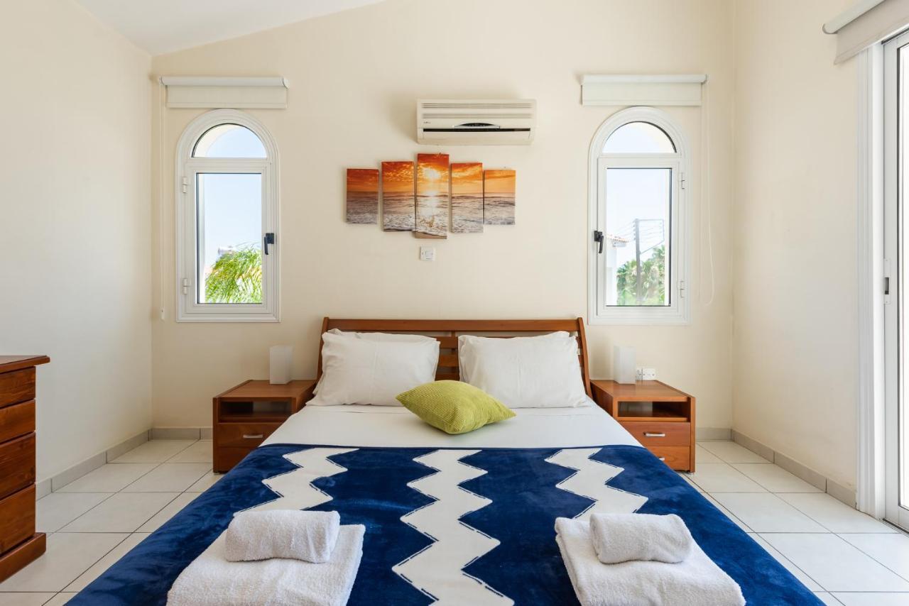 Villa Oasis Coral Bay Esterno foto